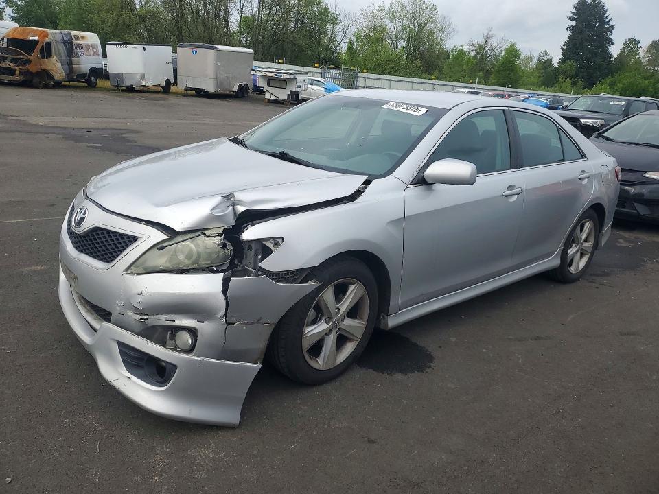 53923826 :رقم المزاد ، 4T1BF3EK7BU124518 vin ، 2011 Toyota Camry مزاد بيع