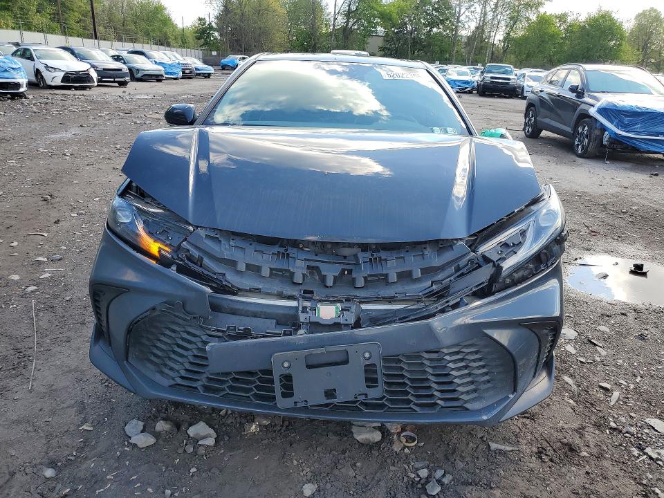 Продаж на аукціоні авто 2025 Toyota Camry, vin: 4T1DBADK2SU501122, номер лоту: 52022366