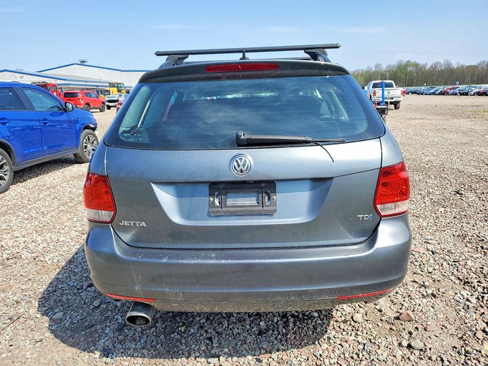 50953776 :رقم المزاد ، 3VWPL7AJ3EM622485 vin ، 2014 Volkswagen Jetta مزاد بيع