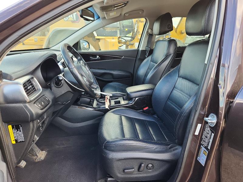 2017 Kia Sorento მანქანა იყიდება აუქციონზე, vin: 5XYPHDA53HG243879, აუქციონის ნომერი: 53256116