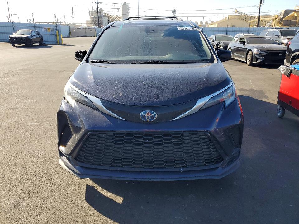 2022 Toyota Sienna მანქანა იყიდება აუქციონზე, vin: 5TDXRKEC0NS090659, აუქციონის ნომერი: 53262736