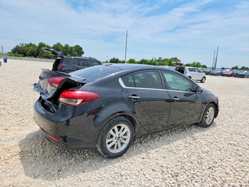 2017 Kia Forte მანქანა იყიდება აუქციონზე, vin: 3KPFL4A70HE090337, აუქციონის ნომერი: 53938866