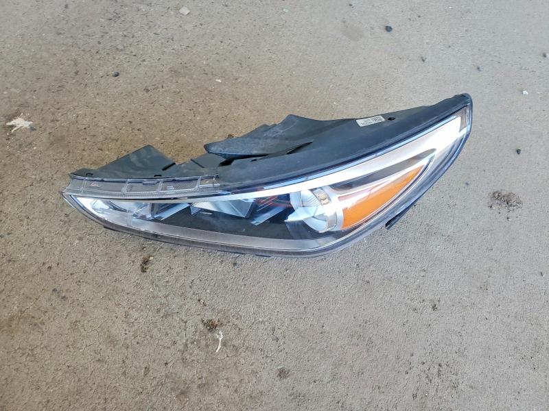 Продажа на аукционе авто 2019 Hyundai Elantra Gt, vin: KMHH35LE1KU105765, номер лота: 54405606