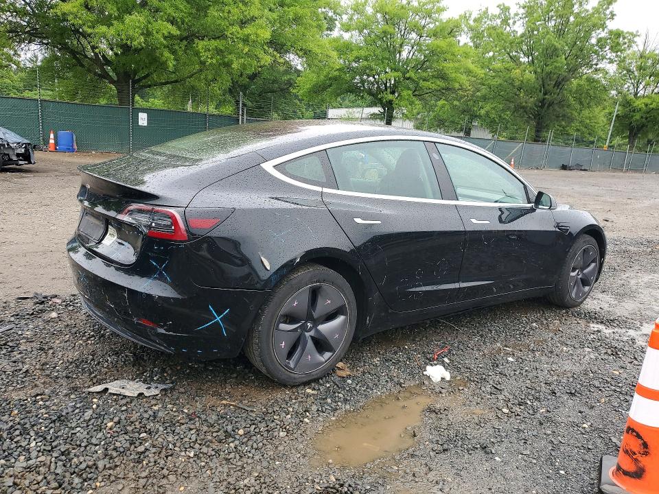 Продажа на аукционе авто 2019 Tesla Model 3, vin: 5YJ3E1EA3KF306250, номер лота: 54611126