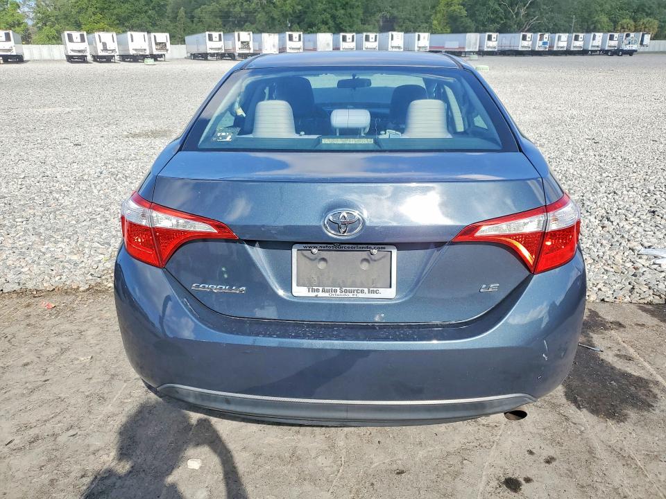 54696286 :رقم المزاد ، 5YFBURHE0FP270748 vin ، 2015 Toyota Corolla مزاد بيع