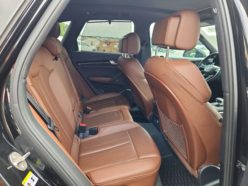 52495156 :رقم المزاد ، WA1BNAFY2J2243807 vin ، 2018 Audi Q5 مزاد بيع