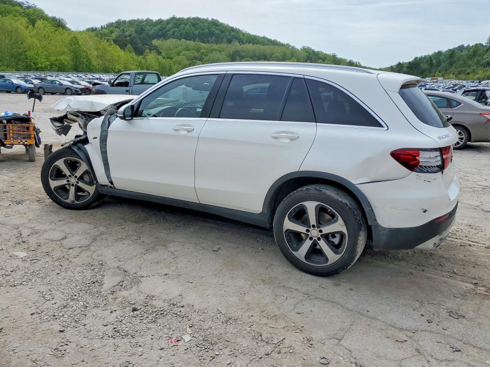 52170826 :رقم المزاد ، WDC0G4KB6GF025956 vin ، 2016 Mercedes-benz Glc مزاد بيع