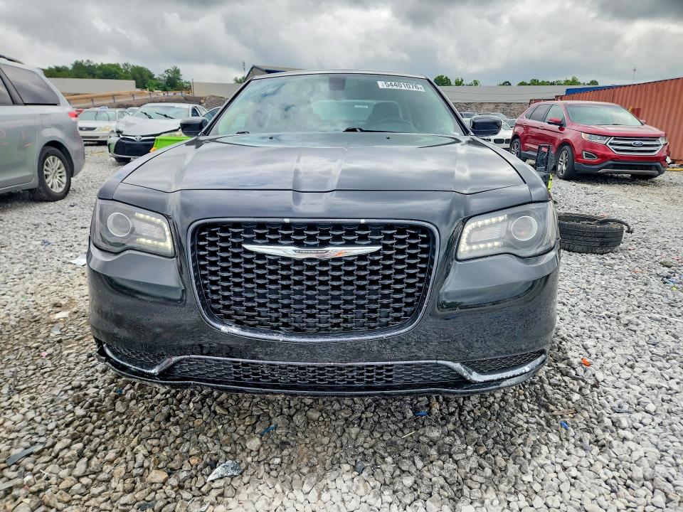Auction sale of the 2019 Chrysler 300, vin: 2C3CCAAG6KH648211, lot number: 54401076
