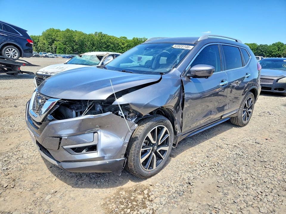 52825146 :رقم المزاد ، 5N1AT2MT0LC756857 vin ، 2020 Nissan Rogue مزاد بيع