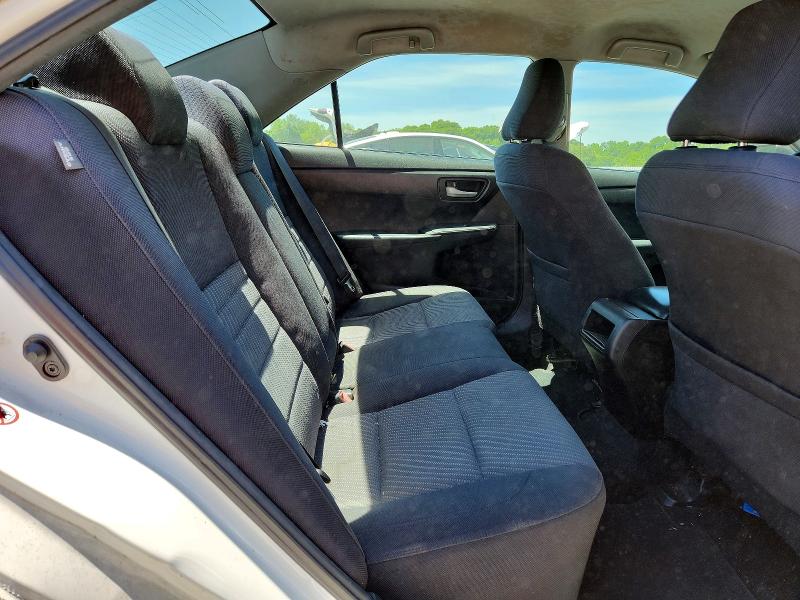 53920966 :رقم المزاد ، 4T4BF1FK2FR463640 vin ، 2015 Toyota Camry مزاد بيع