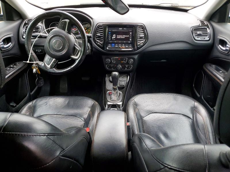52484326 :رقم المزاد ، 3C4NJDCB1JT341225 vin ، 2018 Jeep Compass مزاد بيع