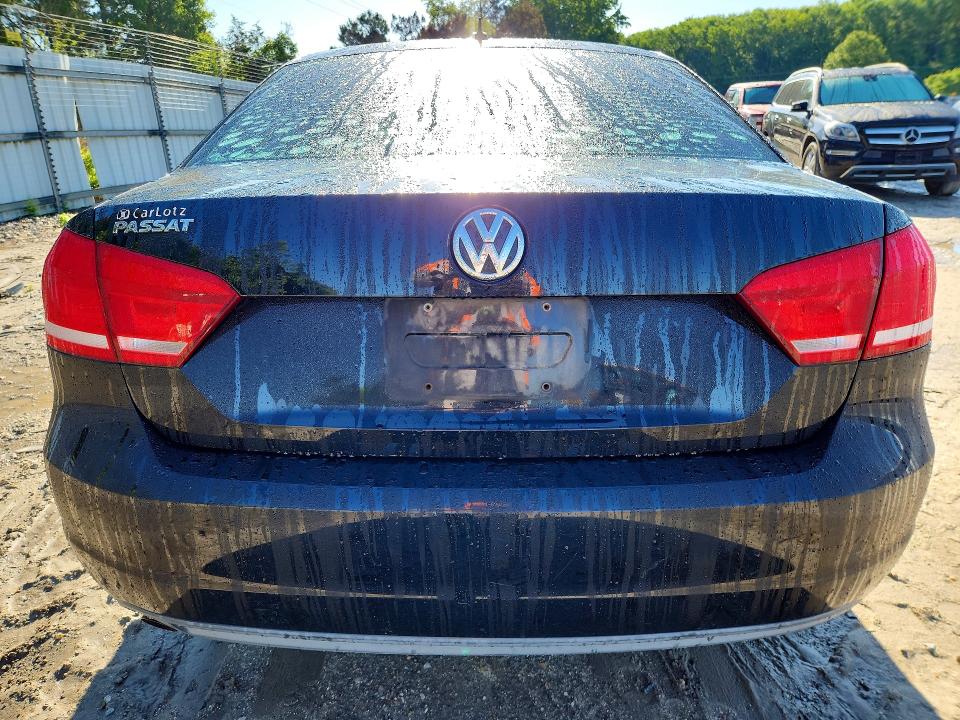 2012 Volkswagen Passat მანქანა იყიდება აუქციონზე, vin: 1VWAP7A31CC073458, აუქციონის ნომერი: 52705836