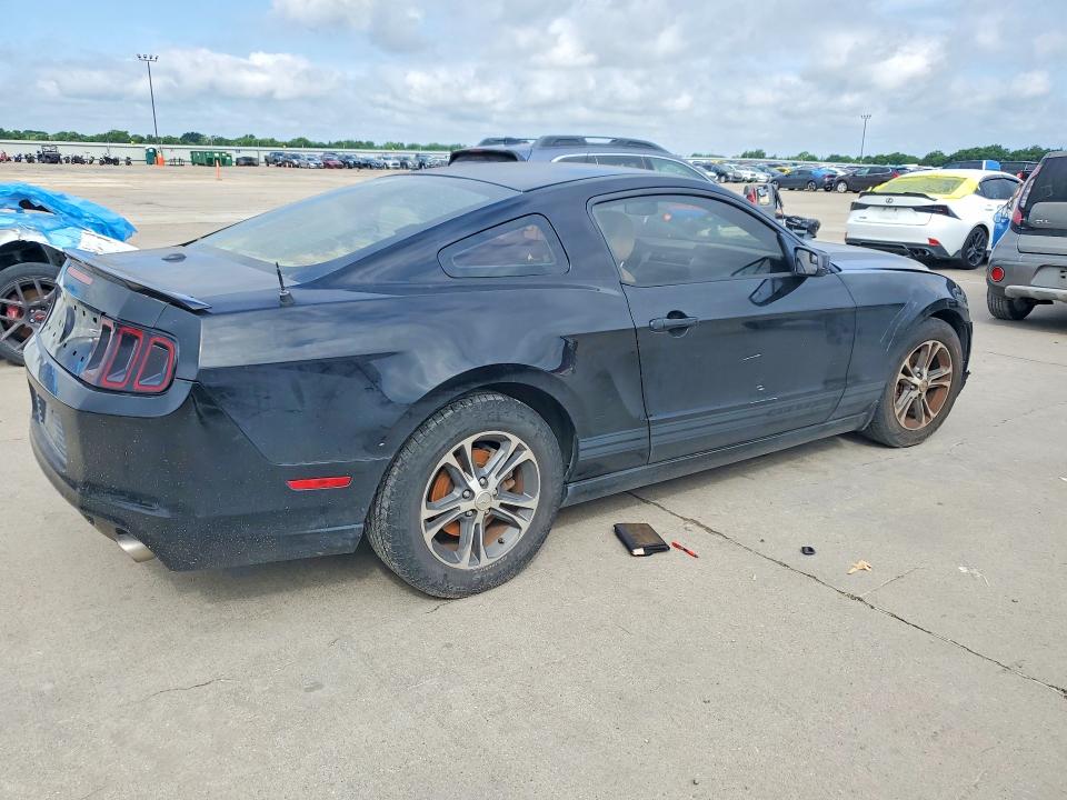 54656566 :رقم المزاد ، 1ZVBP8AM7E5217816 vin ، 2014 Ford Mustang مزاد بيع