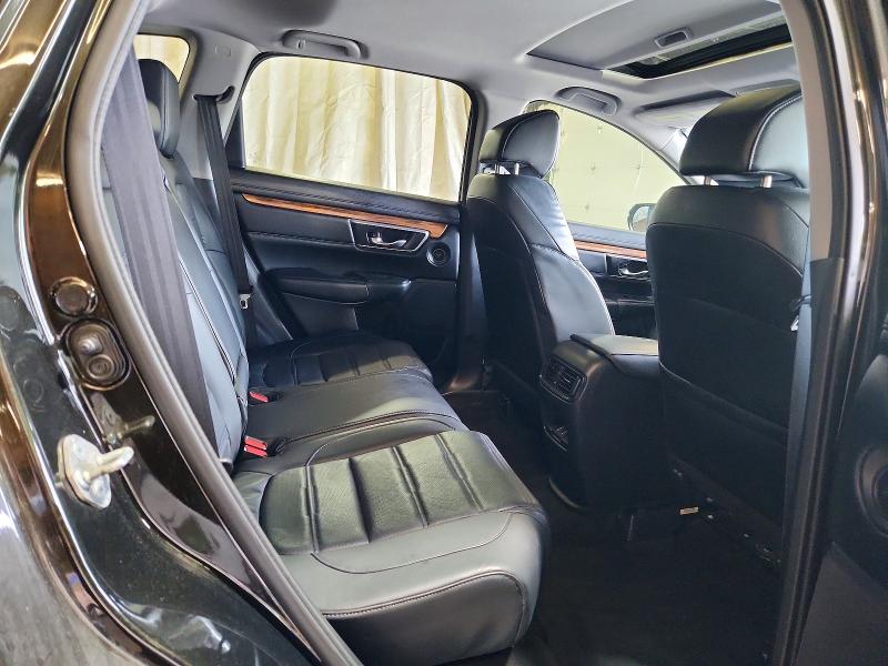 54855626 :رقم المزاد ، 7FARW2H85JE045051 vin ، 2018 Honda Cr-v مزاد بيع