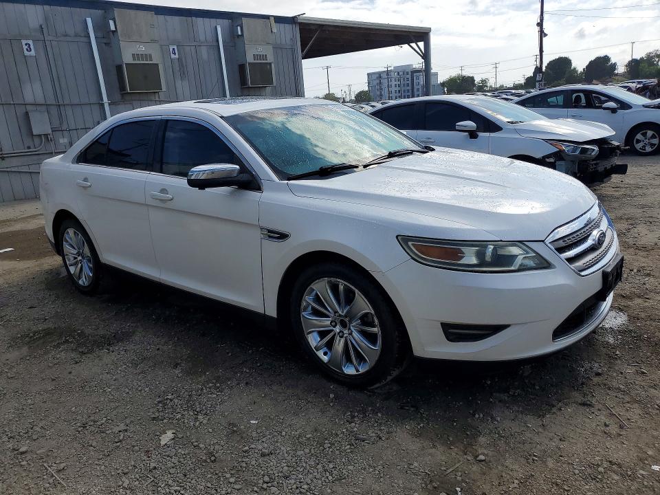53297876 :رقم المزاد ، 1FAHP2FW1BG118564 vin ، 2011 Ford Taurus مزاد بيع