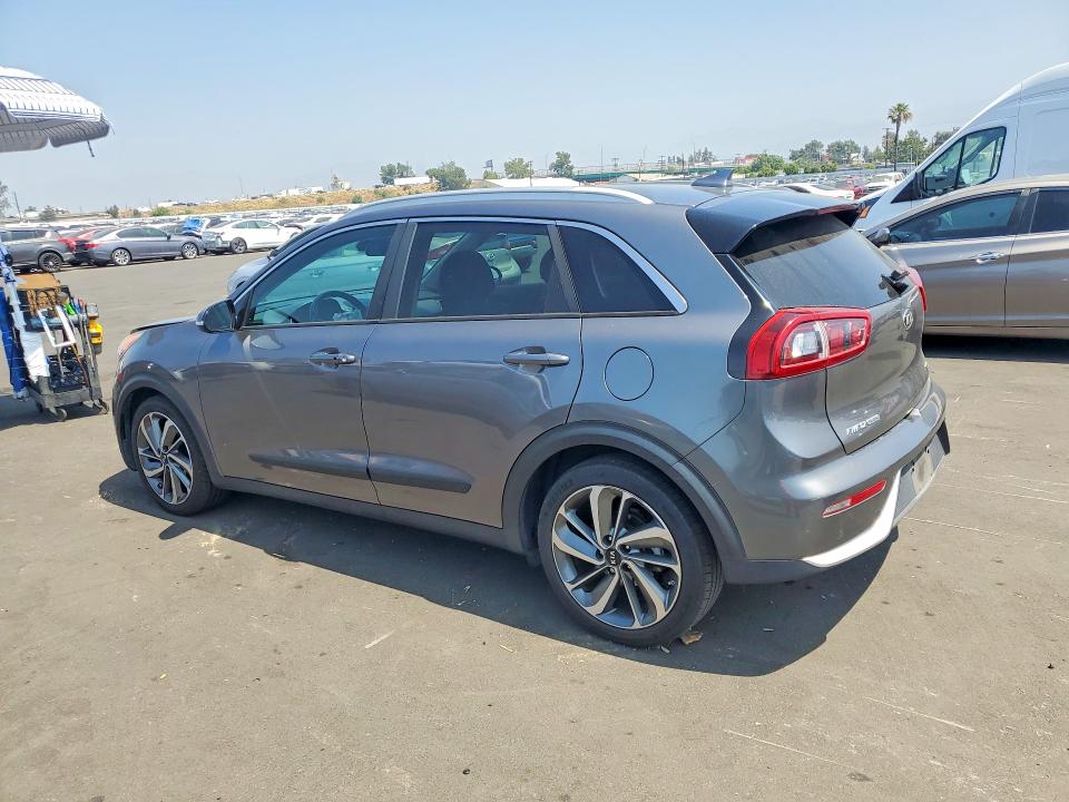 52948016 :رقم المزاد ، KNDCE3LC0H5066469 vin ، 2017 Kia Niro مزاد بيع