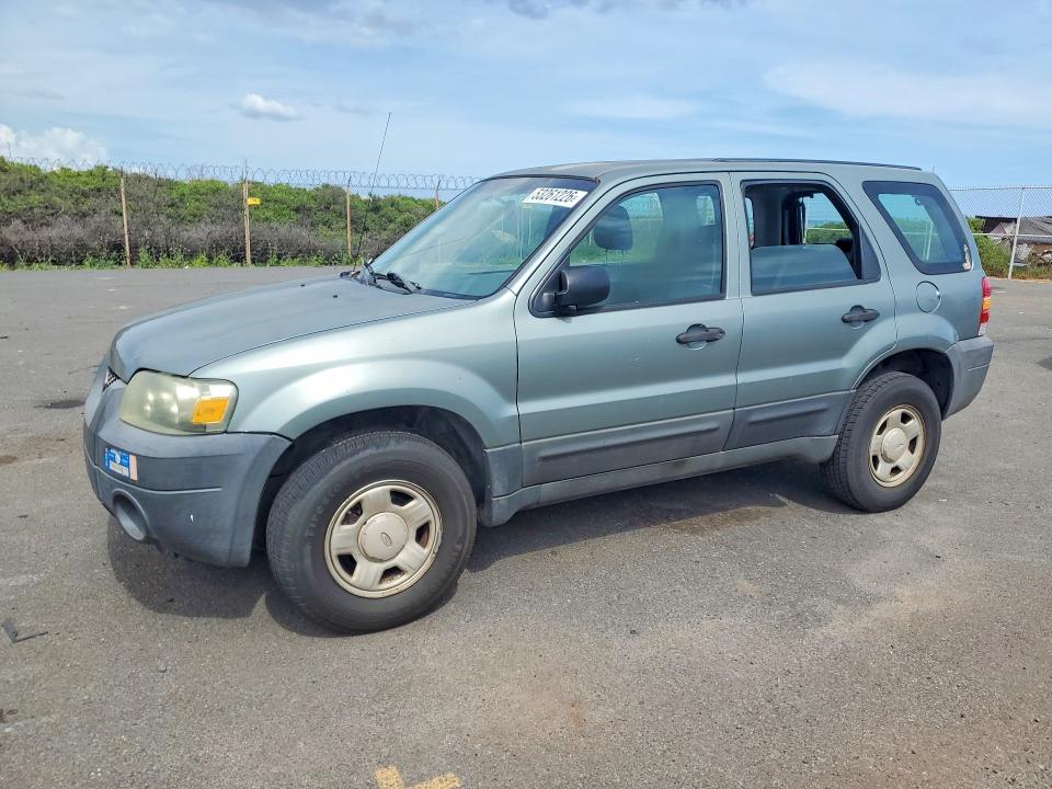 53261226 :رقم المزاد ، 1FMYU02Z85KA45715 vin ، 2005 Ford Escape مزاد بيع