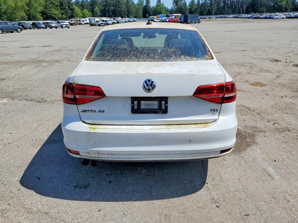 2015 Volkswagen Jetta მანქანა იყიდება აუქციონზე, vin: 3VWD17AJ4FM286047, აუქციონის ნომერი: 52518686