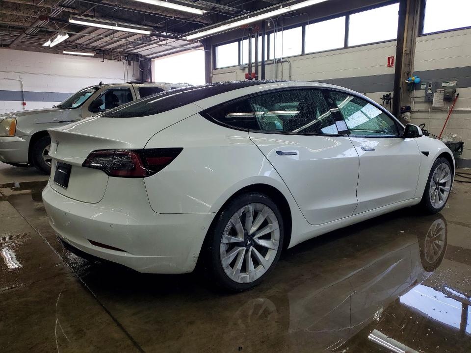 Продажа на аукционе авто 2022 Tesla Model 3, vin: 5YJ3E1EA2NF304526, номер лота: 55055036