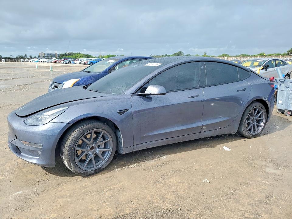 Продажа на аукционе авто 2023 Tesla Model 3, vin: 5YJ3E1EA3PF651110, номер лота: 54114186