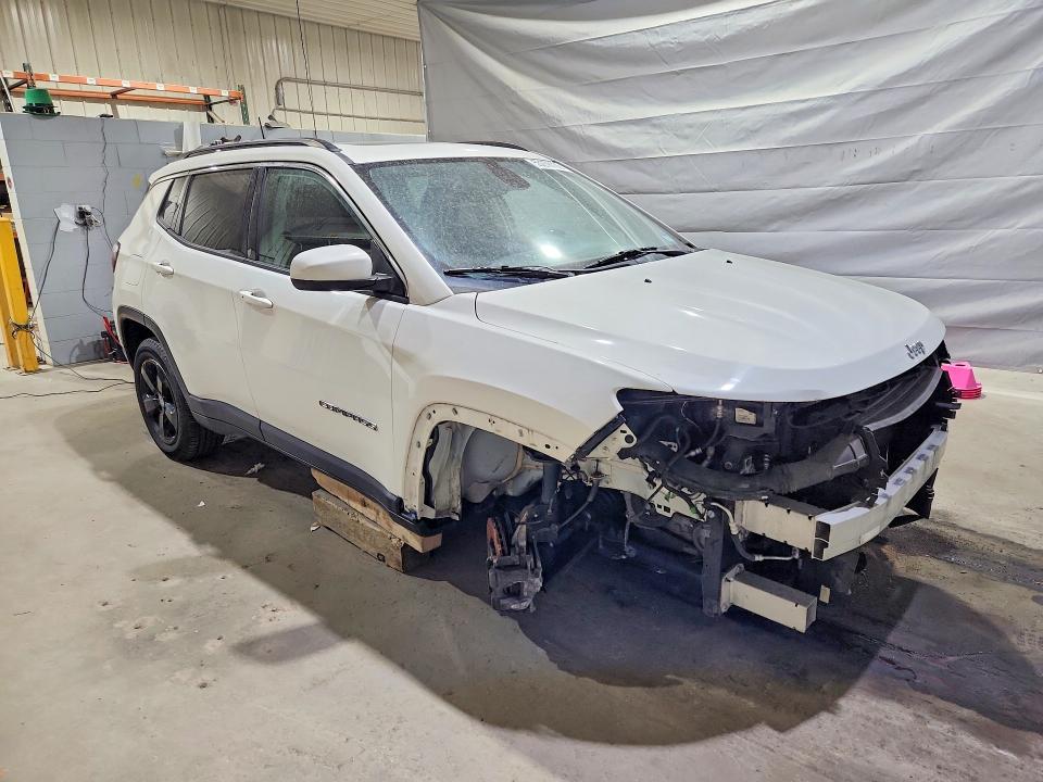 2018 Jeep Compass მანქანა იყიდება აუქციონზე, vin: 3C4NJDBB4JT112796, აუქციონის ნომერი: 55276136