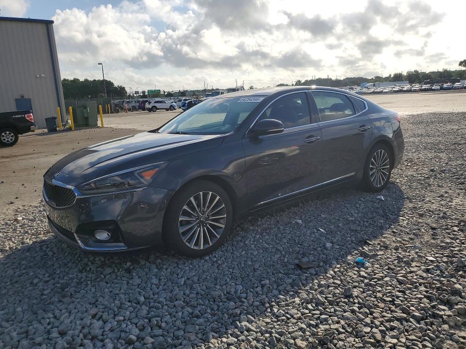 2018 Kia Cadenza მანქანა იყიდება აუქციონზე, vin: KNALB4J15J5120593, აუქციონის ნომერი: 54254346