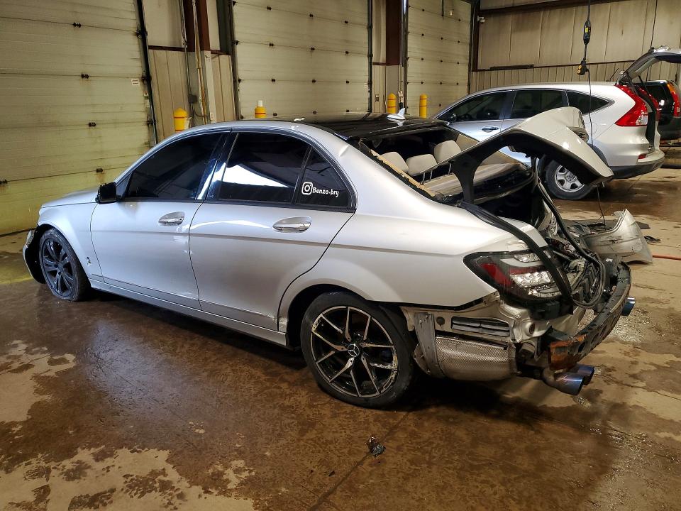2010 Mercedes-benz C მანქანა იყიდება აუქციონზე, vin: WDDGF8BBXAF448714, აუქციონის ნომერი: 54648506