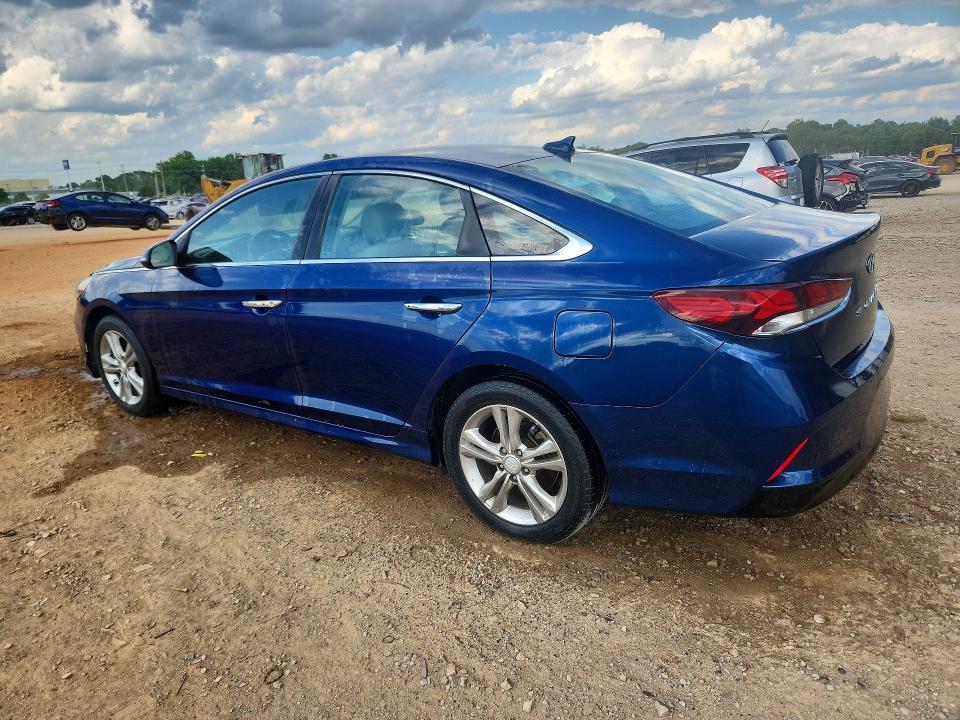 53525926 :رقم المزاد ، 5NPE34AF4JH667679 vin ، 2018 Hyundai Sonata مزاد بيع