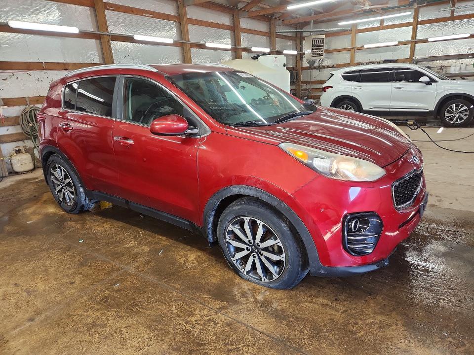 53105966 :رقم المزاد ، KNDPN3ACXH7073213 vin ، 2017 Kia Sportage مزاد بيع