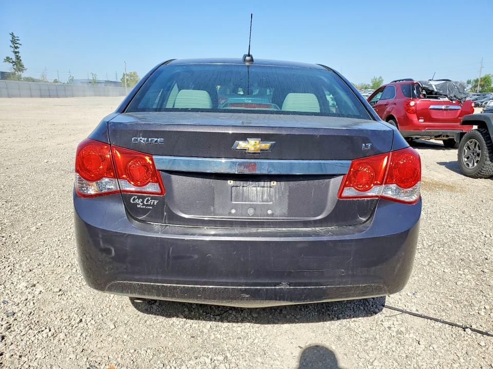 53607356 :رقم المزاد ، 1G1PC5SB4F7167004 vin ، 2015 Chevrolet Cruze مزاد بيع