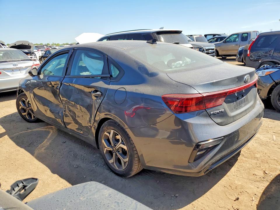 2021 Kia Forte მანქანა იყიდება აუქციონზე, vin: 3KPF24AD6ME387485, აუქციონის ნომერი: 53411996