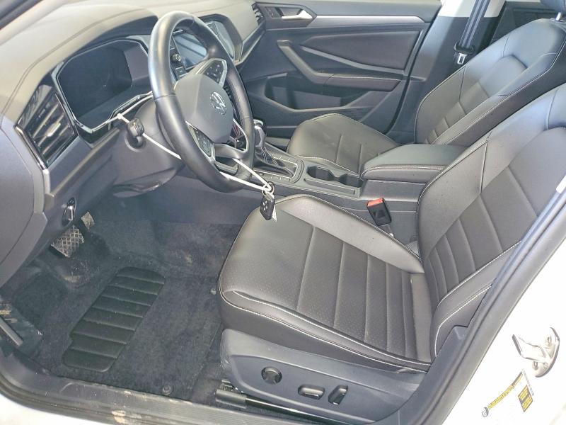54497116 :رقم المزاد ، 3VW7M7BU8PM025051 vin ، 2023 Volkswagen Jetta مزاد بيع