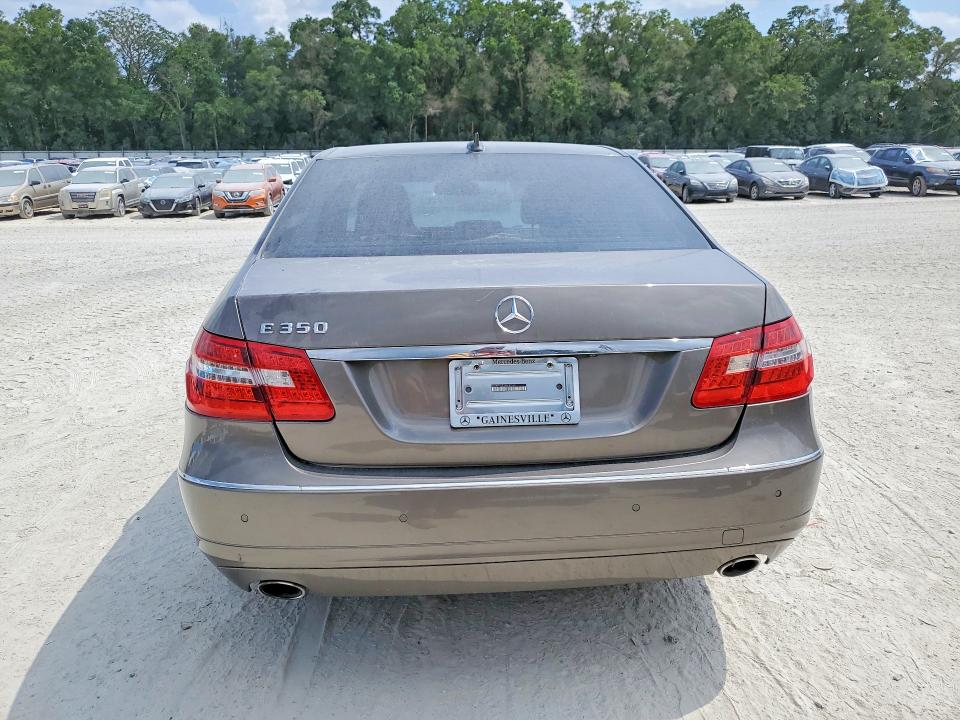 Продажа на аукционе авто 2010 Mercedes-benz E, vin: WDDHF5GB5AA087269, номер лота: 52325226