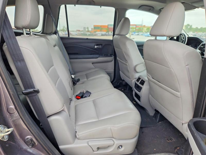 53923926 :رقم المزاد ، 5FNYF6H58LB027621 vin ، 2020 Honda Pilot مزاد بيع