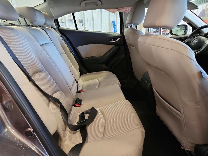 53065066 :رقم المزاد ، 3MZBM1U79GM305334 vin ، 2016 Mazda 3 مزاد بيع