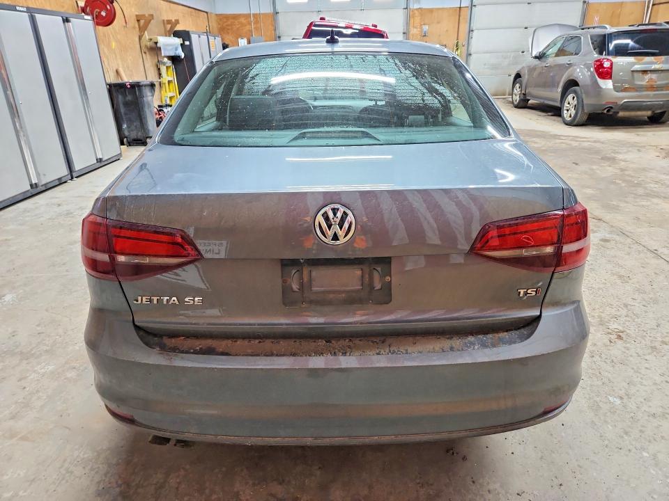 Продажа на аукционе авто 2017 Volkswagen Jetta, vin: 3VWDB7AJ7HM385395, номер лота: 52233566