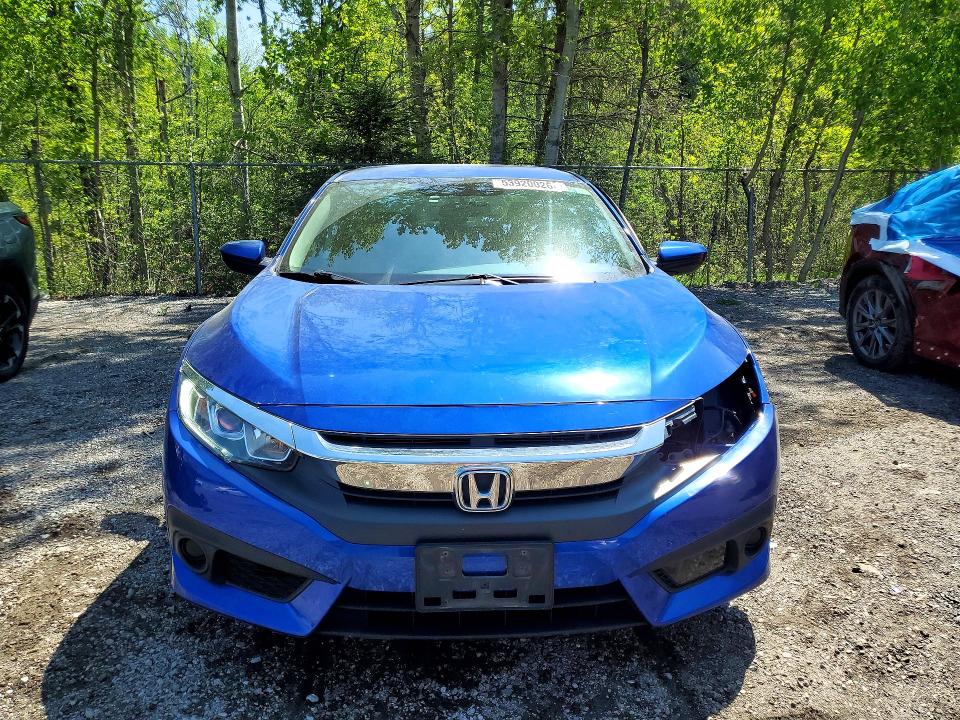 Продажа на аукционе авто 2018 Honda Civic, vin: 2HGFC2F62JH036733, номер лота: 53920026