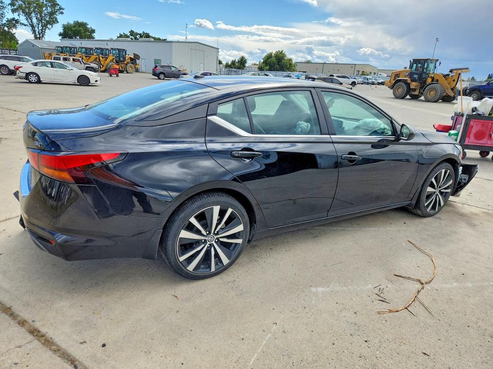 Продаж на аукціоні авто 2021 Nissan Altima, vin: 1N4BL4CV0MN400900, номер лоту: 55232266