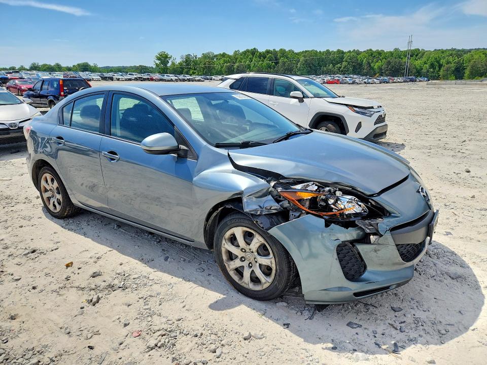 52610426 :رقم المزاد ، JM1BL1TG9D1742069 vin ، 2013 Mazda 3 مزاد بيع