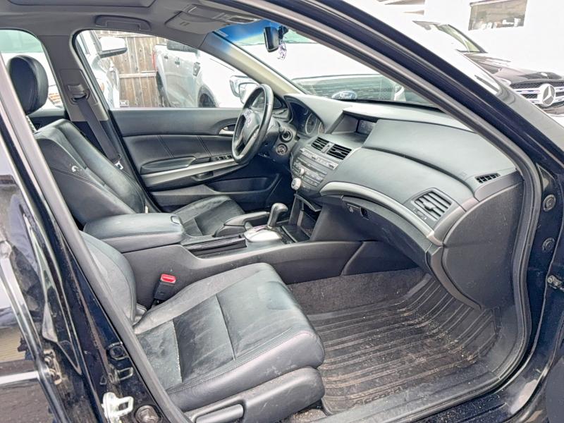2010 Honda Accord მანქანა იყიდება აუქციონზე, vin: 1HGCP2F87AA068956, აუქციონის ნომერი: 54137606