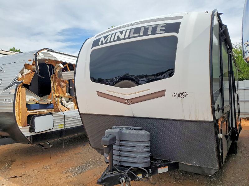 55911076 :رقم المزاد ، 4X4TRLB29RD458946 vin ، 2024 Rockwood Mini Lite مزاد بيع