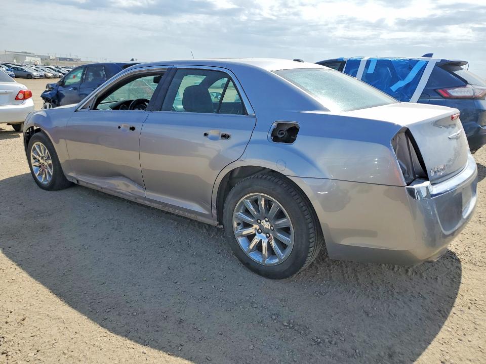 2014 Chrysler 300c მანქანა იყიდება აუქციონზე, vin: 2C3CCAEG5EH264757, აუქციონის ნომერი: 53798206