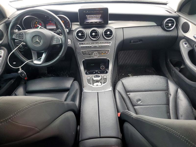 53967456 :رقم المزاد ، 55SWF4JB1JU264295 vin ، 2018 Mercedes-benz C مزاد بيع