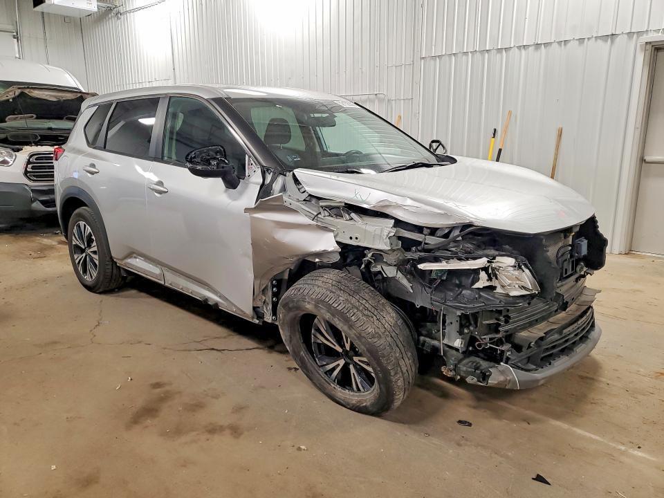 2022 Nissan Rogue მანქანა იყიდება აუქციონზე, vin: 5N1BT3BB7NC694915, აუქციონის ნომერი: 52132656