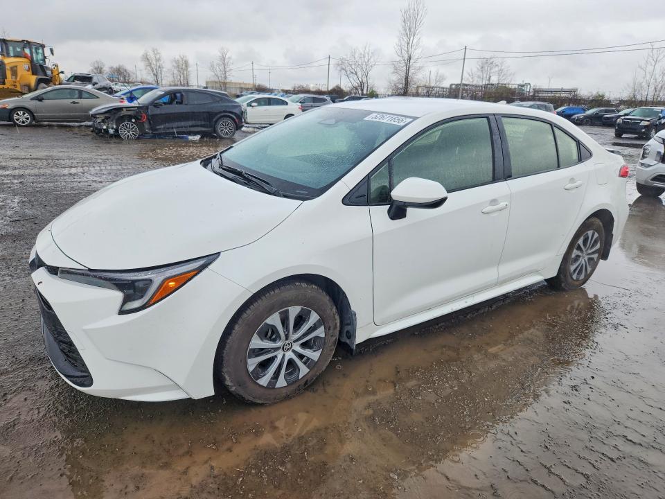 Продаж на аукціоні авто 2024 Toyota Corolla Hybrid, vin: JTDBCMFEXR3068117, номер лоту: 52671656
