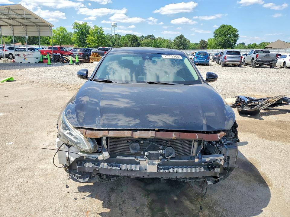 2019 Nissan Altima მანქანა იყიდება აუქციონზე, vin: 1N4BL4DW0KC217156, აუქციონის ნომერი: 51805566