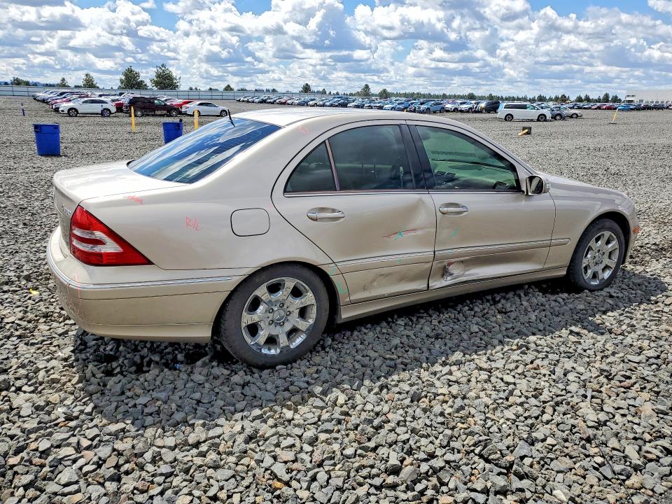 Продажа на аукционе авто 2005 Mercedes-benz C, vin: WDBRF81J25F677646, номер лота: 54171346