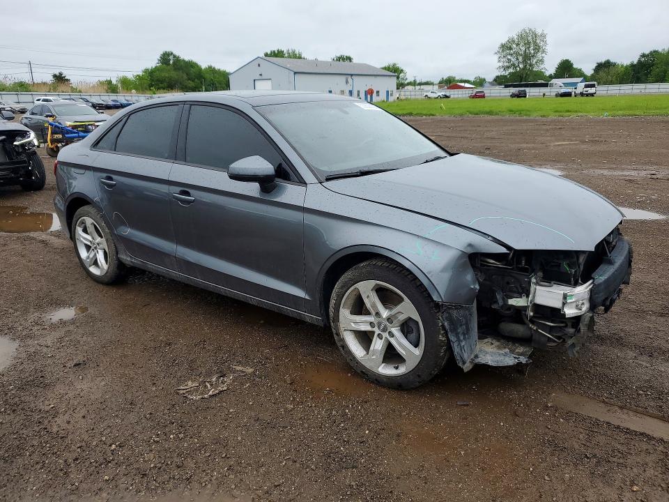 Продаж на аукціоні авто 2018 Audi A3, vin: WAUAUGFFXJ1024232, номер лоту: 53808106