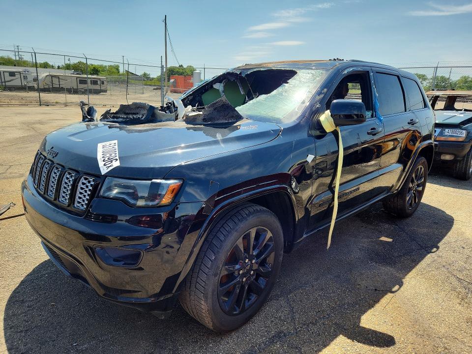 53100596 :رقم المزاد ، 1C4RJEAG3LC370987 vin ، 2020 Jeep Grand Cherokee مزاد بيع