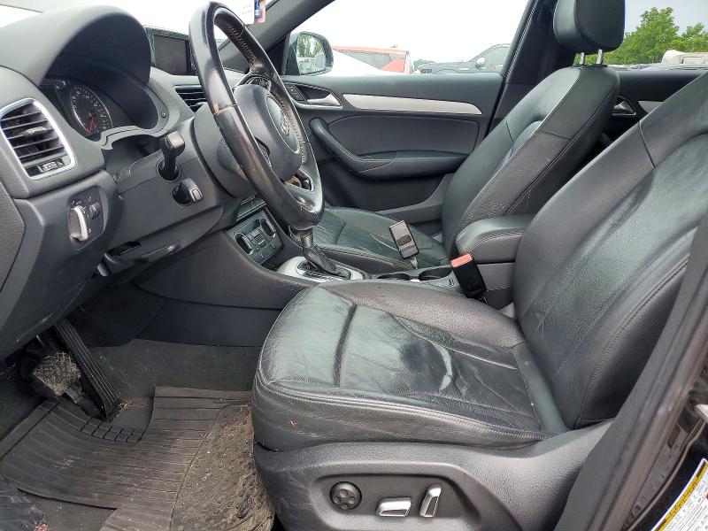 53635026 :رقم المزاد ، WA1BCCFS6HR013833 vin ، 2017 Audi Q3 مزاد بيع